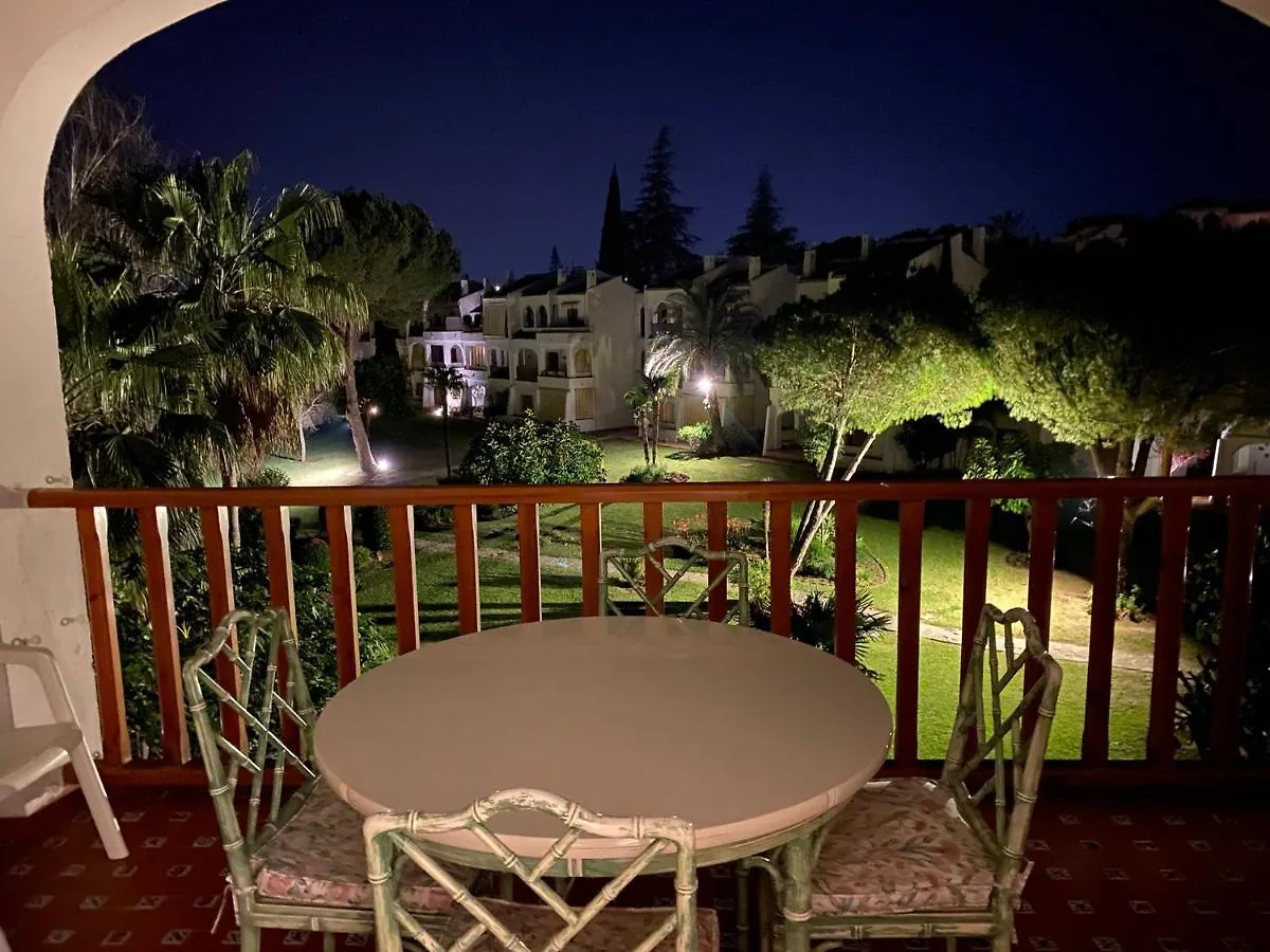 Nueva Andalucia - Penthouse Apartment Marbella